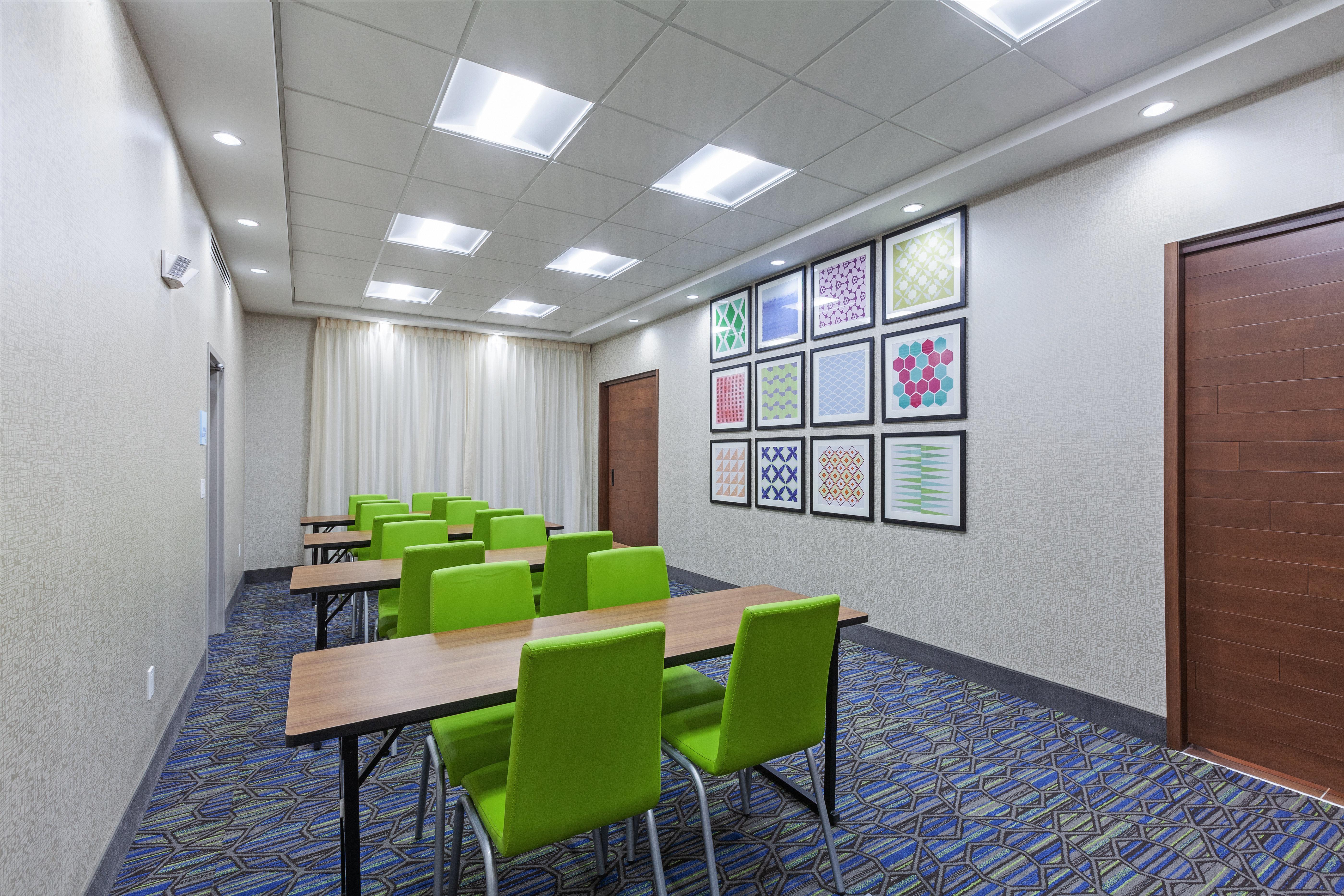 Holiday Inn Express & Suites - Tulsa Northeast - Owasso By Ihg Bagian luar foto