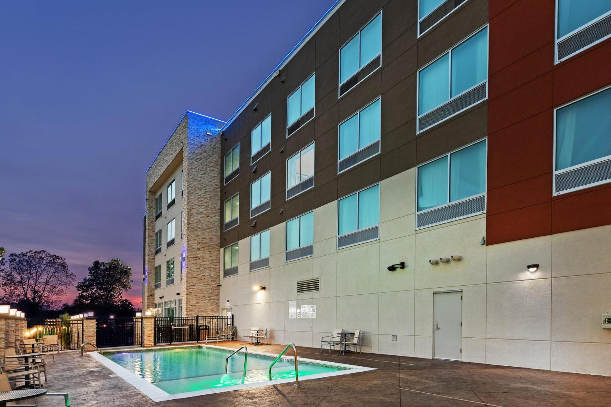 Holiday Inn Express & Suites - Tulsa Northeast - Owasso By Ihg Bagian luar foto